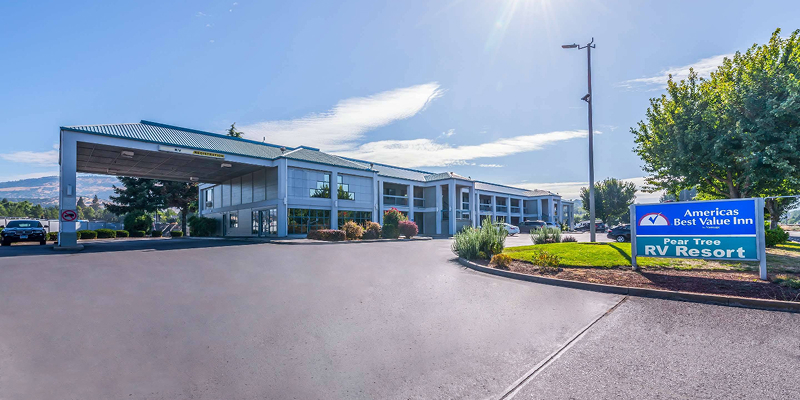 Affordable Hotel in Phoenix, OR